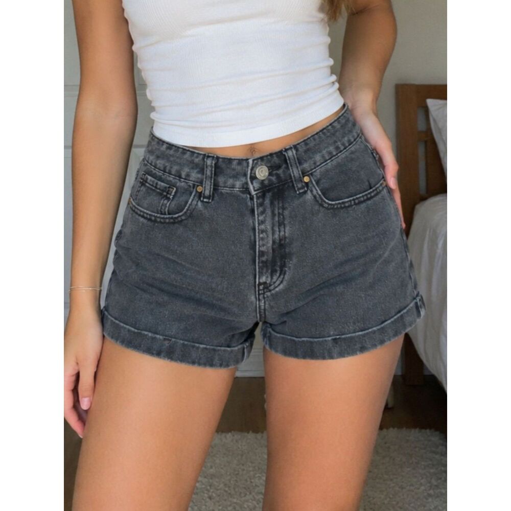 PacSun 25 W Women's Grey High Rise Mom Shortie Jean Shorts